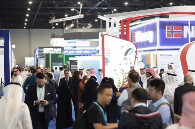 القاهرة تستضيف معرض “إيجى ستيتش آند تكس” وأسبوع الملابس الجاهزة.. ديسمبر المقبل