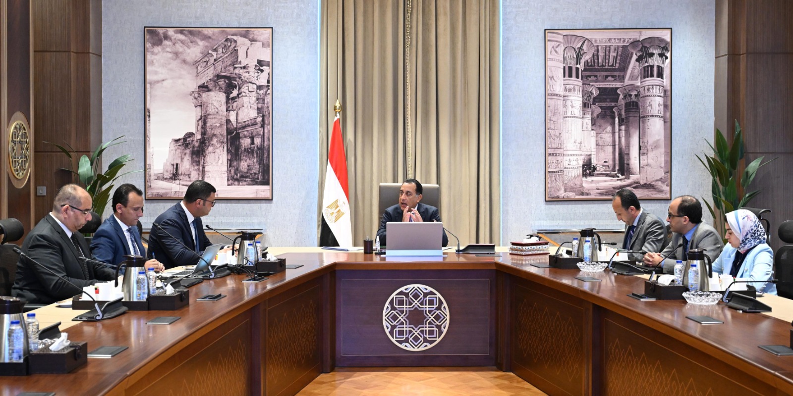 رئيس الوزراء يستعرض ملامح الاستراتيجية الوطنية للعمران والبناء الأخضر