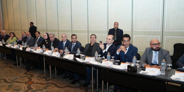  جانب من الاجتماع