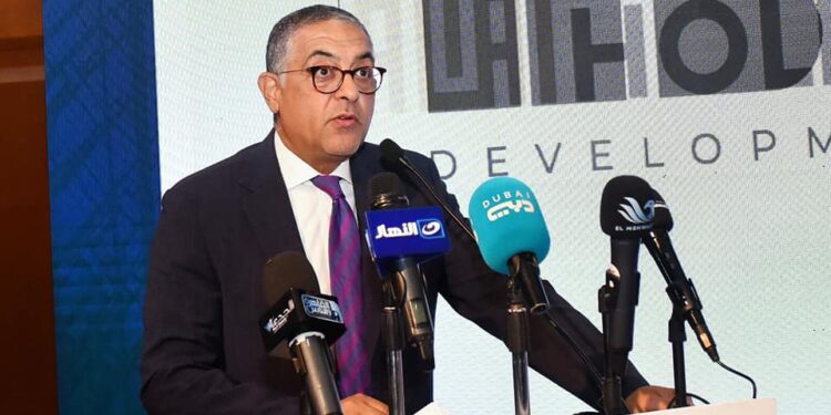 حسام هيبة، الرئيس التنفيذي للهيئة العامة للاستثمار والمناطق الحرة
