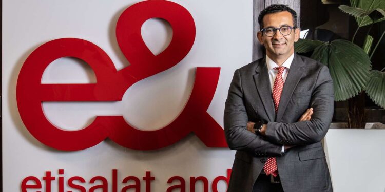 أحمد يحيى، الرئيس التنفيذي للتكنولوجيا المالية والتطبيقات الرقمية بشركة إي آند مصر