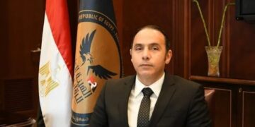 اسلام عزام رئيس البورصة المصرية