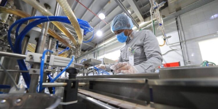 الإنتاج الصناعي السعودي