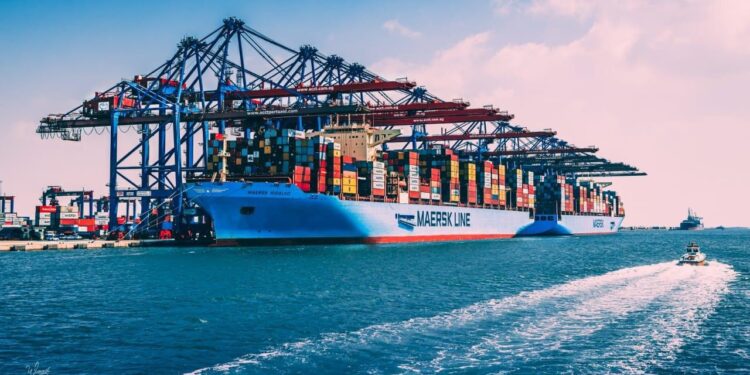 ميناء شرق بورسعيد