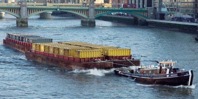 النقل النهري