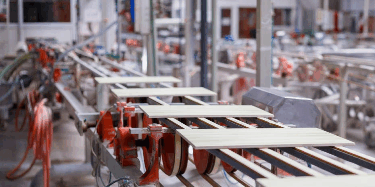 صناعة السيراميك