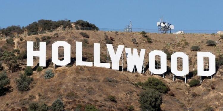 هوليوود