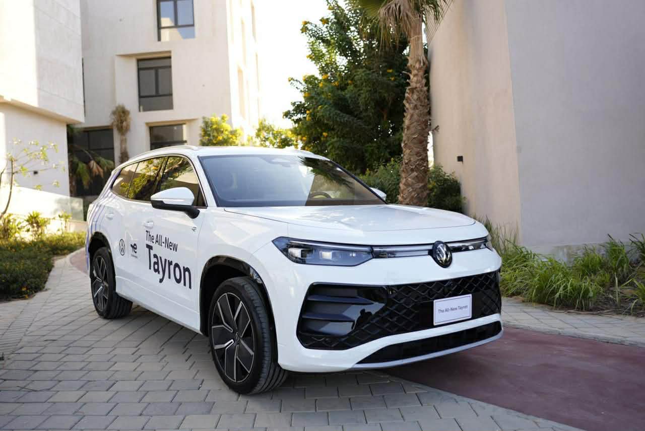 فولكس فاجن تايرون