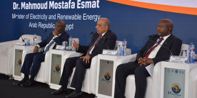 مصر تقدم خطة شاملة لدعم التحول الطاقي في أفريقيا