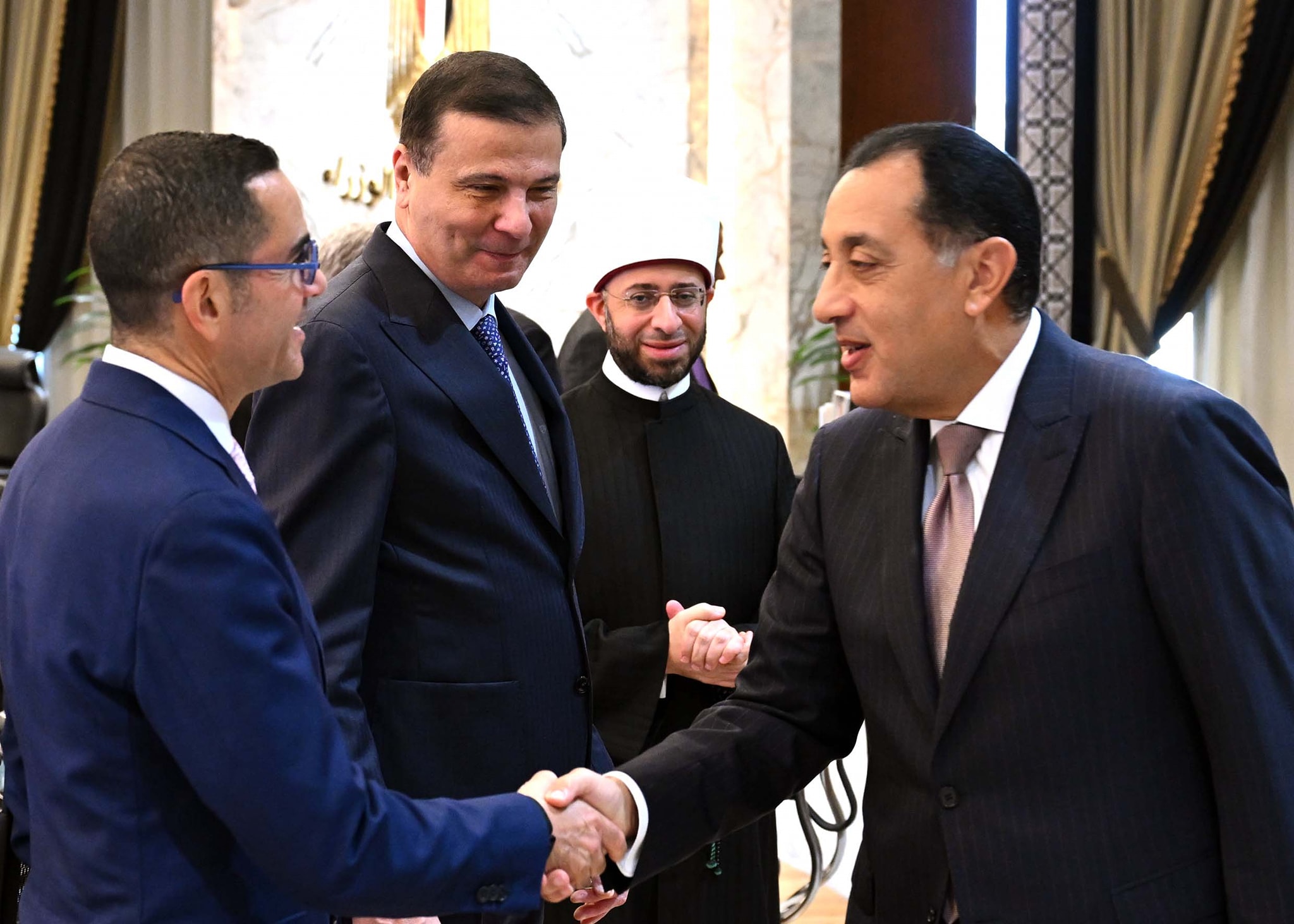 الحكومة تستعرض مُقترح وثيقة السياسة التجارية لمصر