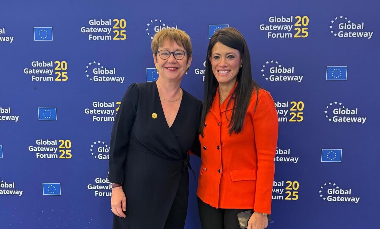 وزيرة التخطيط تبحث مع رئيسة "الأوروبي لإعادة الإعمار" محفظة التعاون والمشروعات التنموية