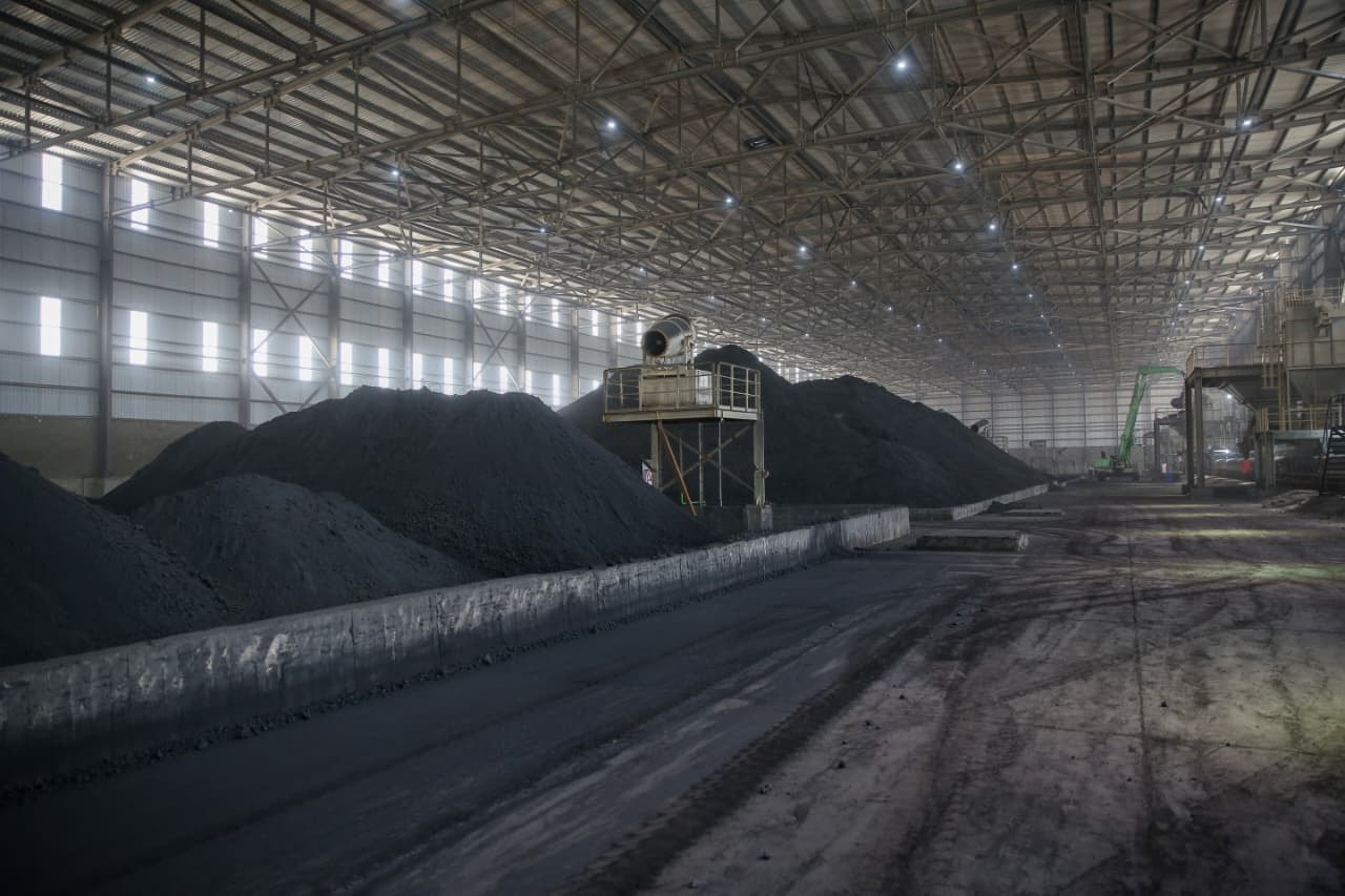 "قطاع الأعمال" تبدأ التشغيل التجريبي لمصنع بلوكات الأنود الكربونية