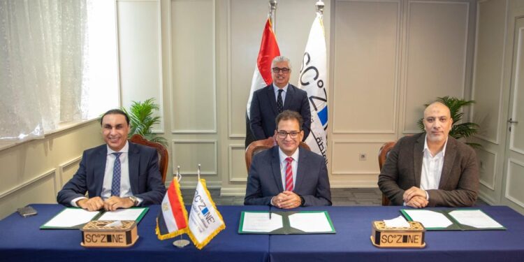 "إنفينيتي فابريك" تستثمر 15 مليون دولار لإنشاء مصنع للمنسوجات بالسخنة