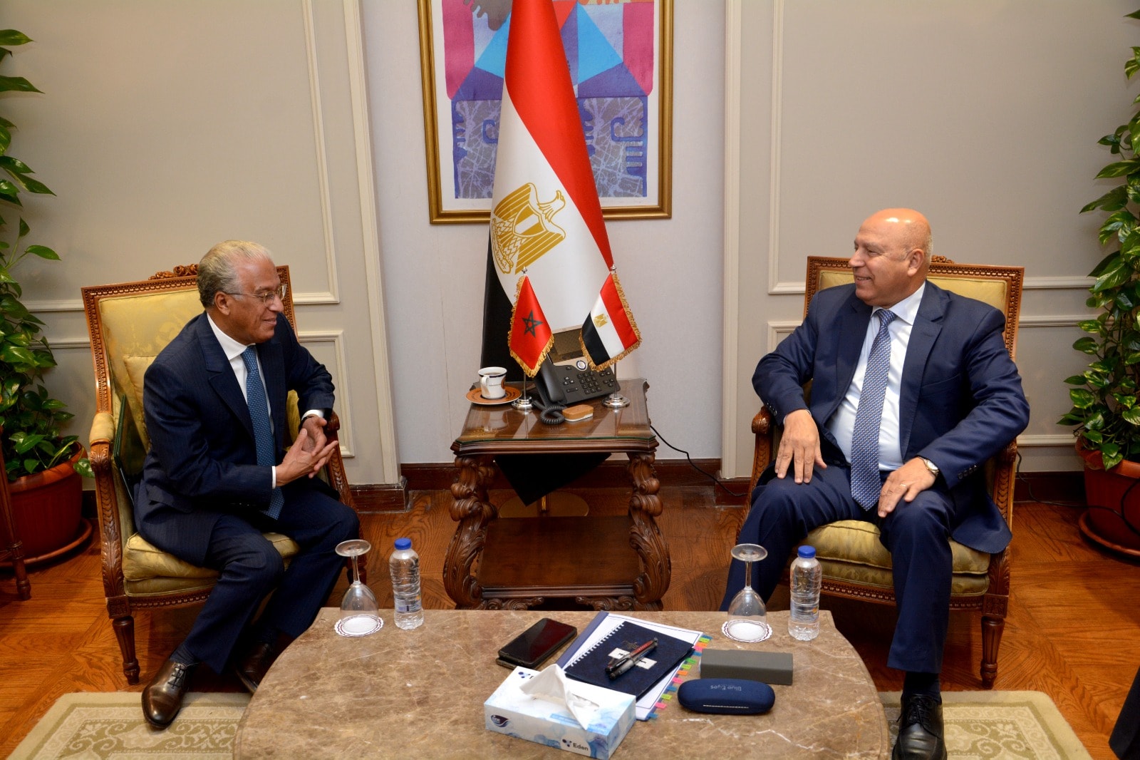 مصر والمغرب تبحثان تعزيز التعاون في مجالي الصناعة والنقل