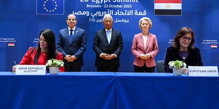 مصر توقّع اتفاقية حزمة تمويل أوروبية بقيمة 4 مليارات يورو