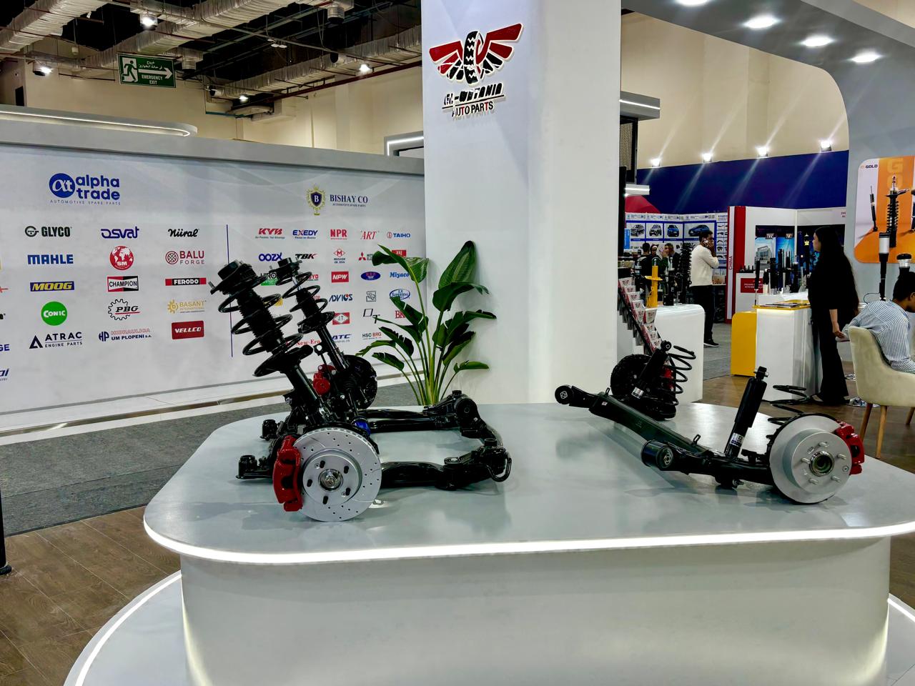 1.25 مليار جنيه مبيعات مستهدفة لـ«الوطنية» لاستيراد قطع غيار السيارات