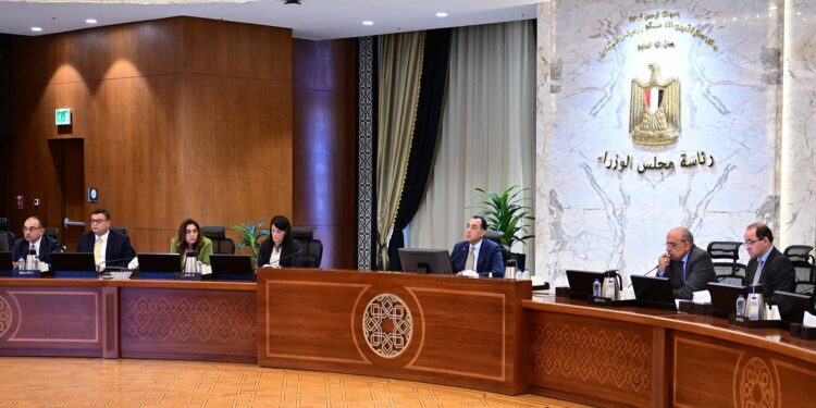 رئيس الوزراء يترأس اجتماع اللجنة العليا لوثيقة سياسة ملكية الدولة