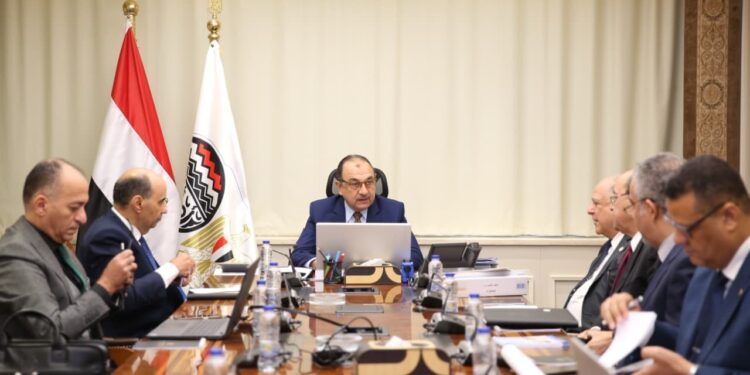 "قطاع الأعمال": خطة تنفيذية لتكيف الشركات التابعة مع آلية تعديل الكربون الأوروبية