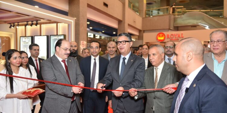 وزير التموين يفتتح معرض "سيراميكا ماركت 2025" في نسخته الـ17