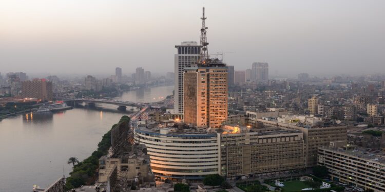 تشكيل اللجنة الرئيسية لتطوير الإعلام المصري