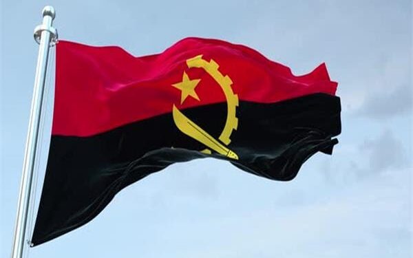 أنجولا