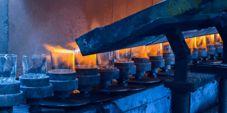 النصر للزجاج