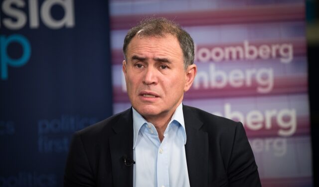 نورييل روبيني، أستاذ فخري في الاقتصاد بكلية ستيرن للأعمال بجامعة نيويورك