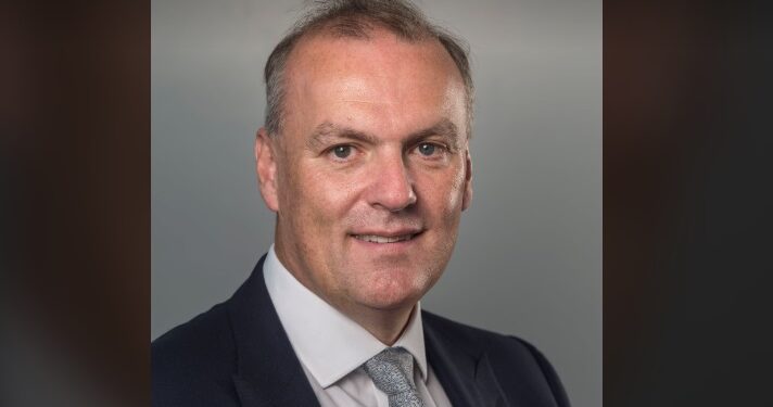 "إي إف چي هيرميس" تعيّن كريستوفر لانج رئيسًا لقسم أسواق رأس المال