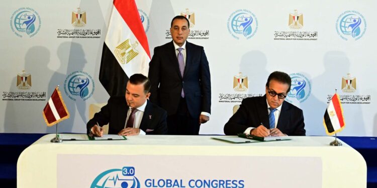 مذكرة تفاهم بين مصر ولاتفيا للتعاون في مجالات الرعاية الصحية