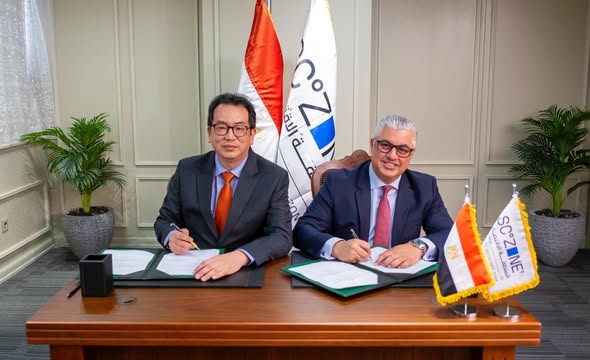 "اقتصادية قناة السويس" توقّع عقدًا لضخ أول استثمارات كورية في المنطقة