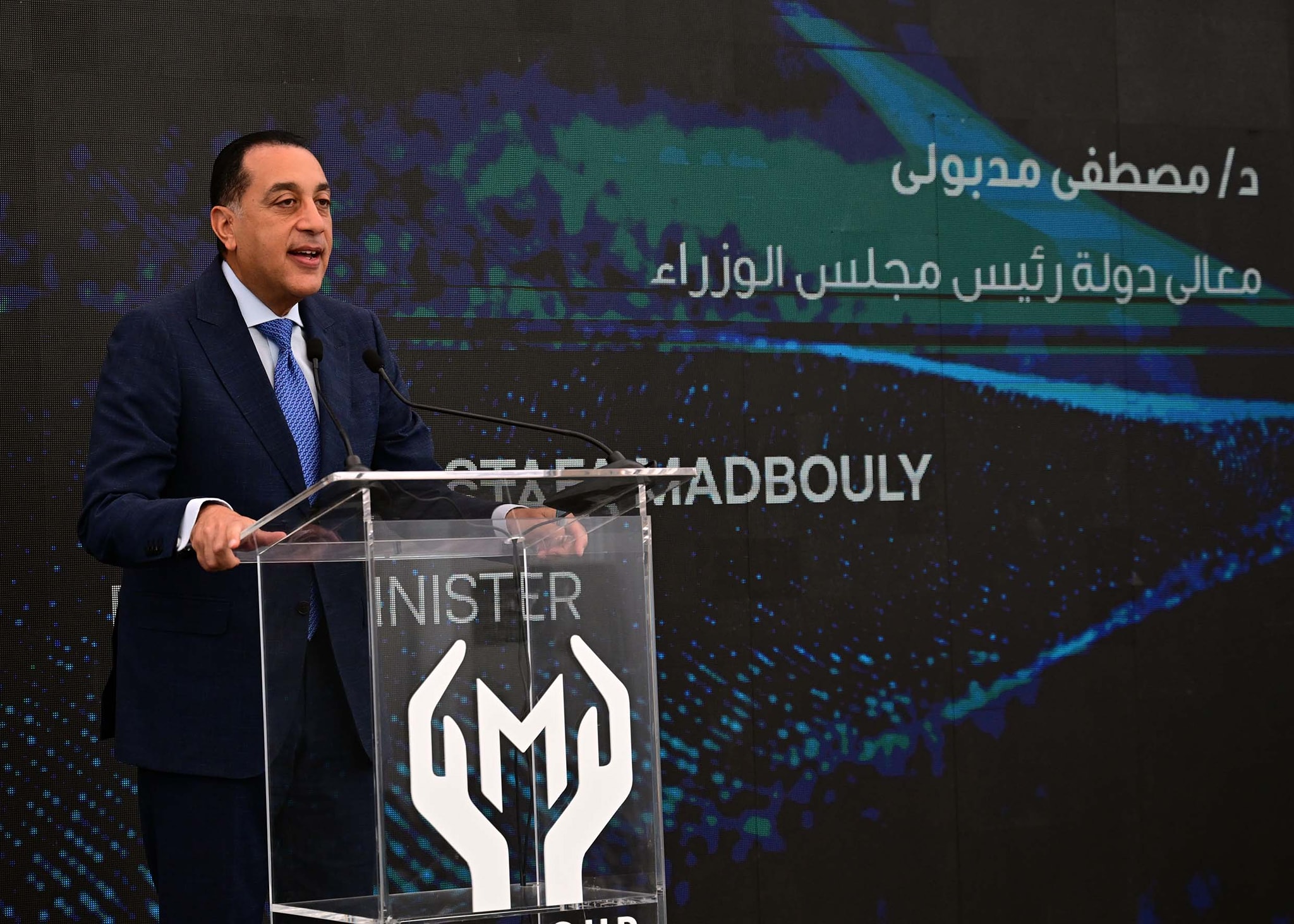 رئيس الوزراء: صناعة السيارات أصبحت من أولويات الدولة المصرية