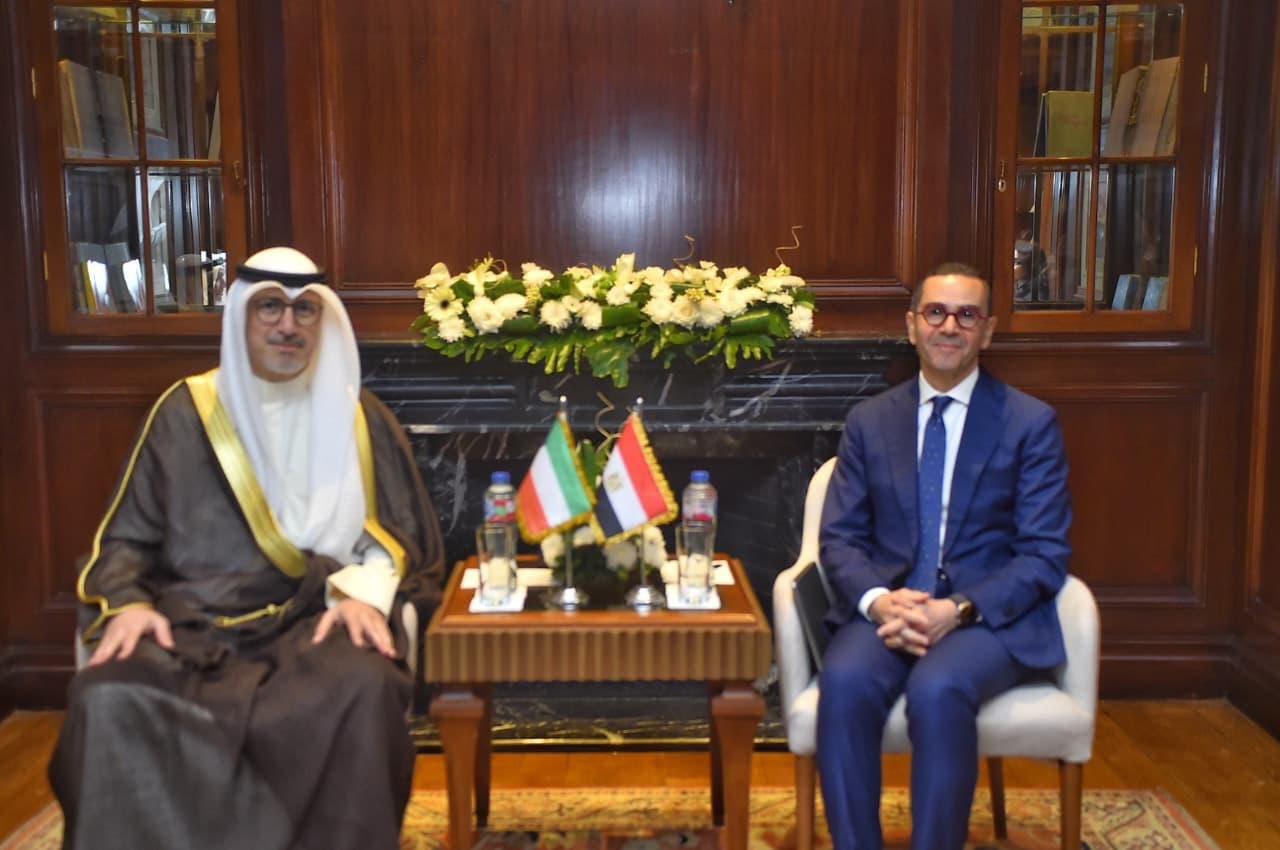 وزير الاستثمار يبحث مع وزير التجارة والصناعة الكويتي مضاعفة حجم التجارة البينية