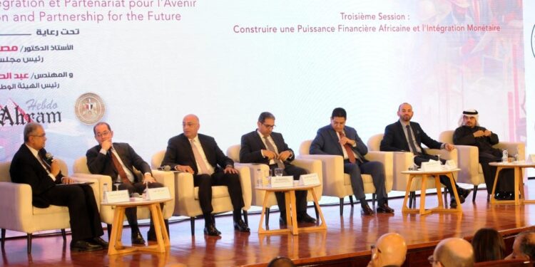 "تنمية المشروعات" يتعاون مع "المالية" لتوفير التمويلات والدعم الفني