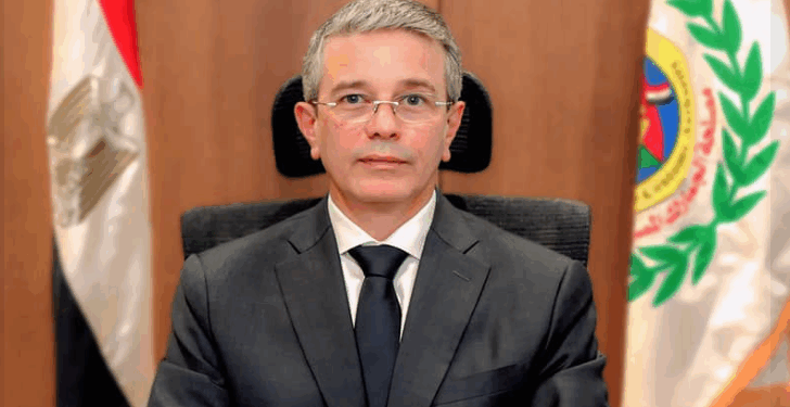 أحمد أموى رئيس مصلحة الجمارك