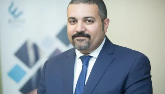سيف عونى
