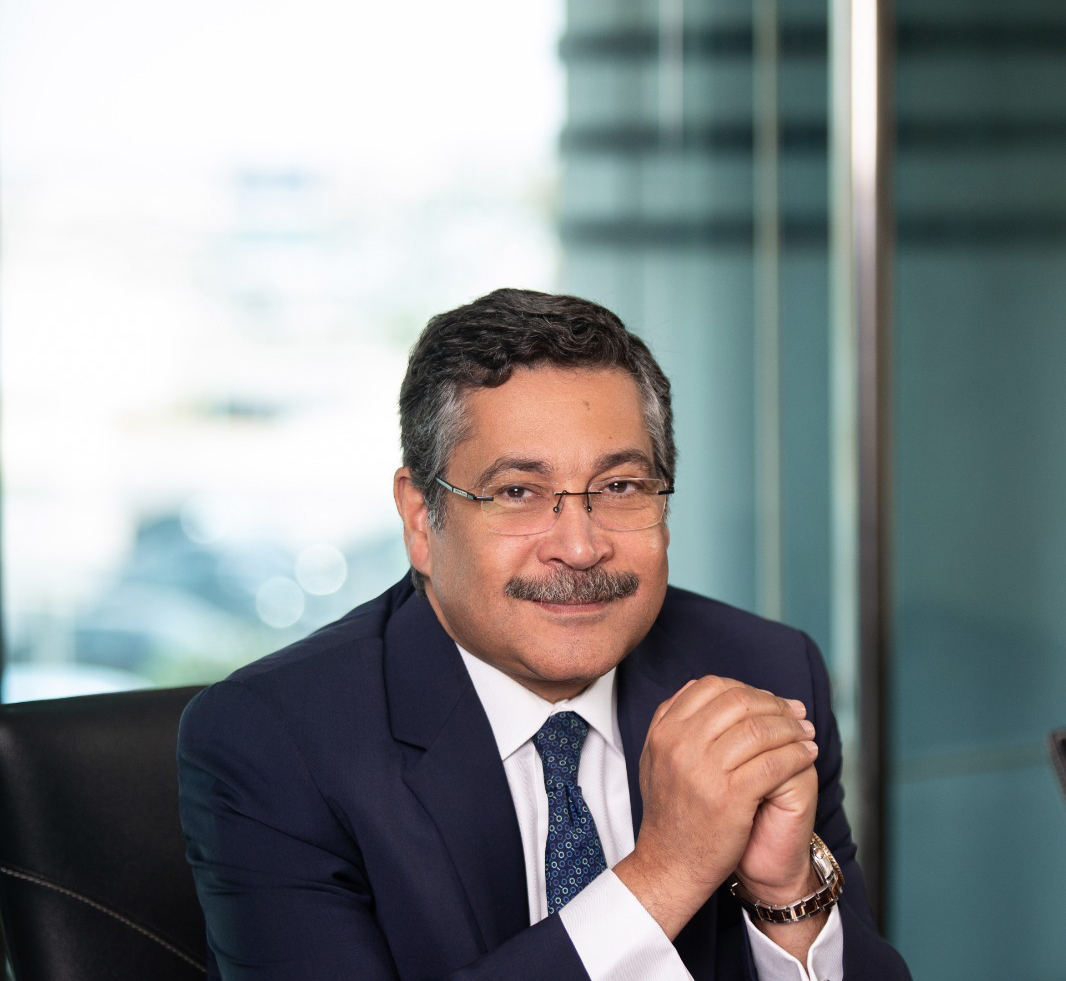 حسن غانم، الرئيس التنفيذي العضو المنتدب لبنك التعمير والإسكان