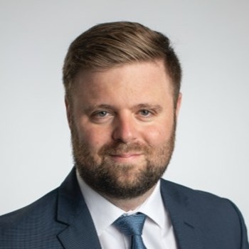 ديف لي، كاتب مقالات رأي لدى "بلومبرج"