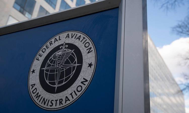 إدارة الطيران الفيدرالية الأمريكية (FAA)