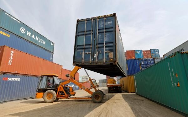 العجز التجاري للهند