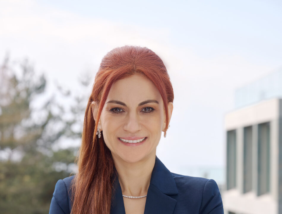 بيستي إيرمانر، نائب رئيس شركة فيليب موريس إنترناشونال لمبيعات الأسواق الحرة