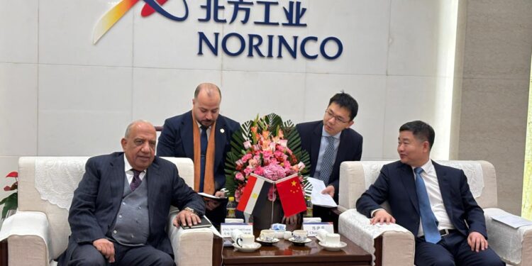 "الكهرباء" تبحث مع "نورينكو" الصينية التعاون في استكشاف العناصر النادرة