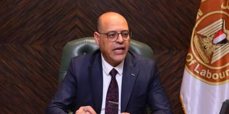 وزير العمل محمد جبران