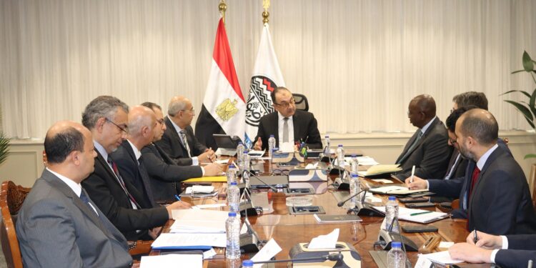 "قطاع الأعمال" تبحث مع البنك الدولي تعزيز التعاون المشترك