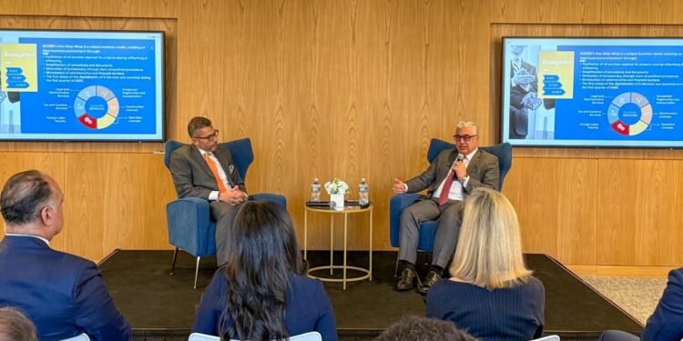 رئيس اقتصادية قناة السويس يلتقي كبرى الشركات الأمريكية لتعزيز التعاون