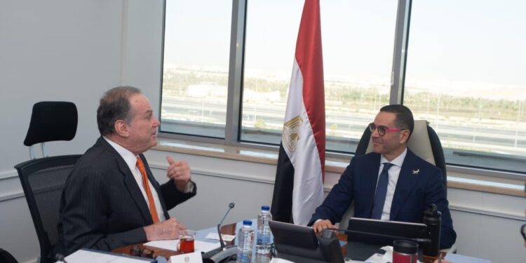 "بلومبرج جرين" الأمريكية تخطط لإنشاء مركز إقليمي للأمن الغذائي بمصر