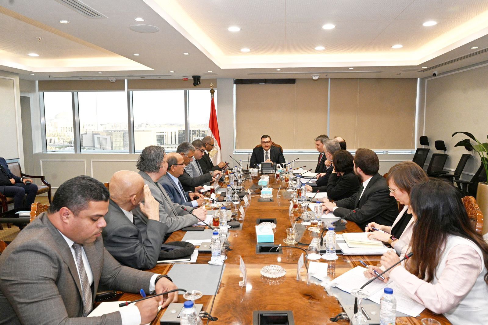 "الإسكان" تنفذ مشروعات بالتعاون مع "الاستثمار الأوروبي" بنحو 721 مليون يورو