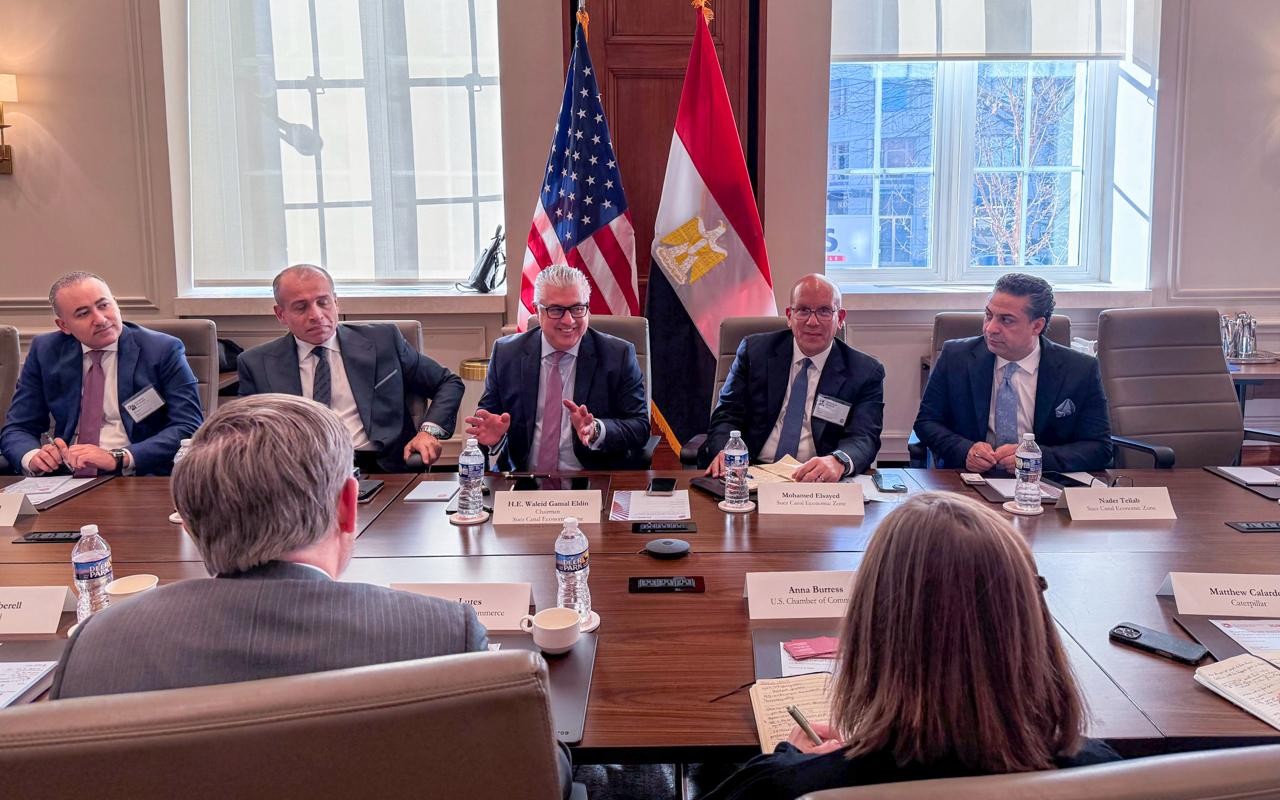 رئيس اقتصادية قناة السويس يواصل جولته الترويجية مع كبرى الكيانات الاقتصادية بواشنطن