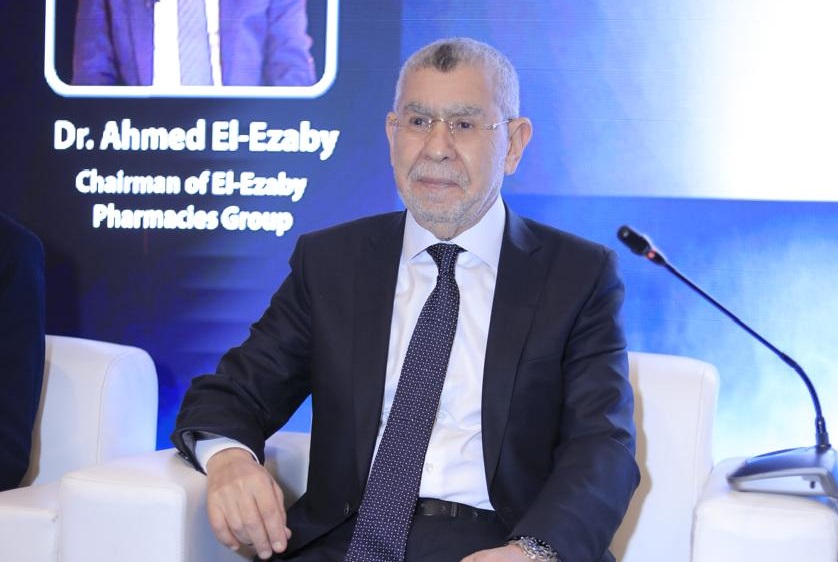 أحمد االعزبى