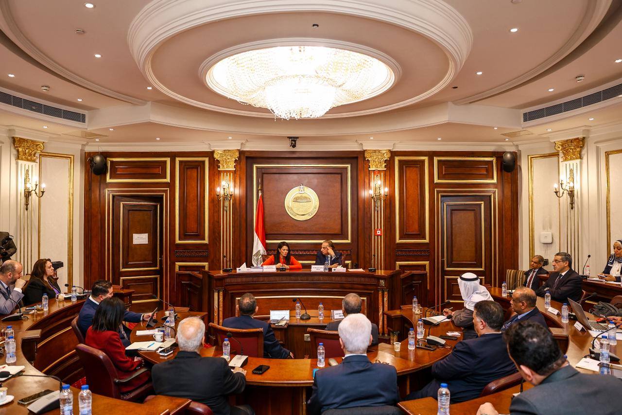 وزيرة التخطيط تستعرض أمام مجلس الشيوخ تطور تنفيذ البرنامج الوطني للإصلاحات الهيكلية