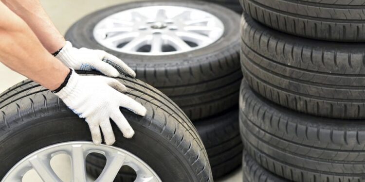 إطارات السيارات